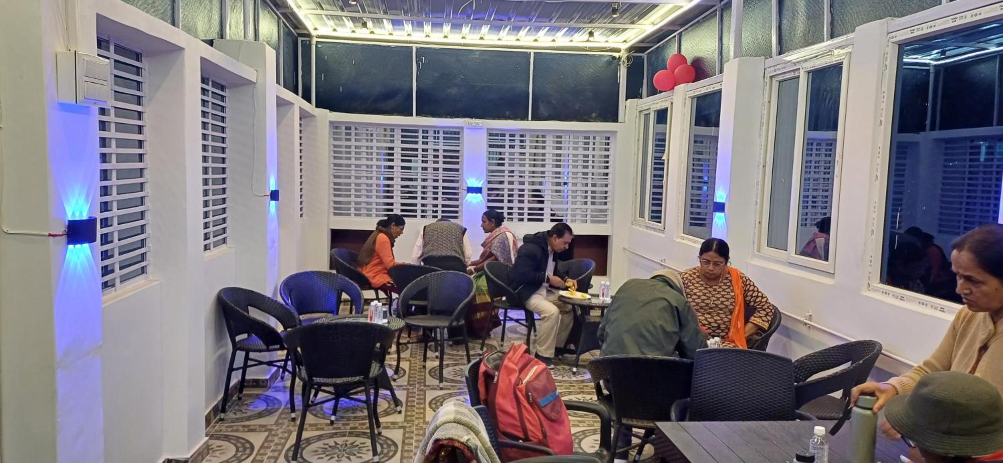 Baba Paying Guest House Varanasi Bagian luar foto